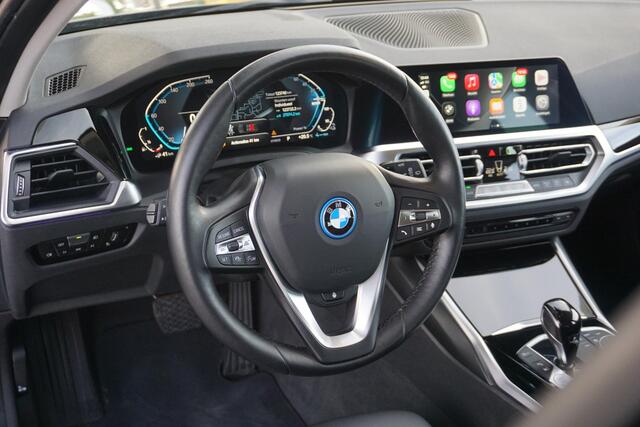BMW 3-SERIE Touring 330e | trekhaak | ACC – foto 3