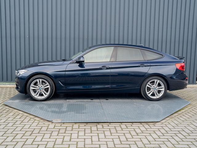 BMW 3-SERIE GT Gran Turismo | Apple Carplay | Head Up | Keyless | 320i Executive Prijs Rijklaar!!