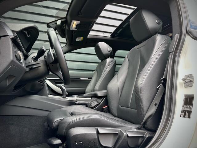 BMW 3-SERIE GT Gran Turismo 320i PANO|HEADUP|H/K|VIRTUAL|CAMERA|HAAK