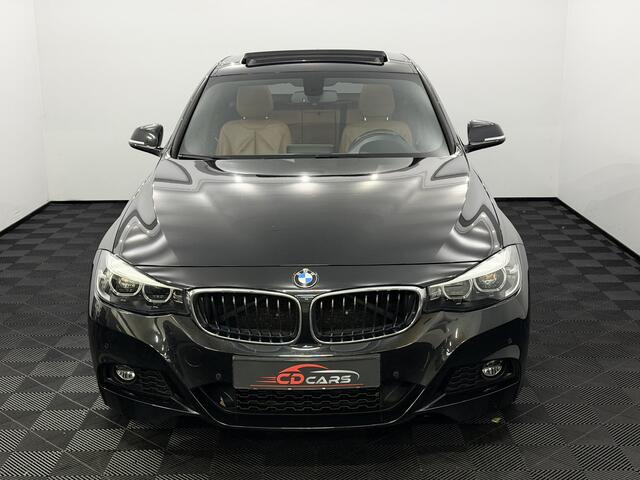 BMW 3-SERIE GT Gran Turismo 320i Centennial High Executive Leder, Pano, Navi, Parkeersensoren, Keyless start, Cruise control, Elektrische achterklep