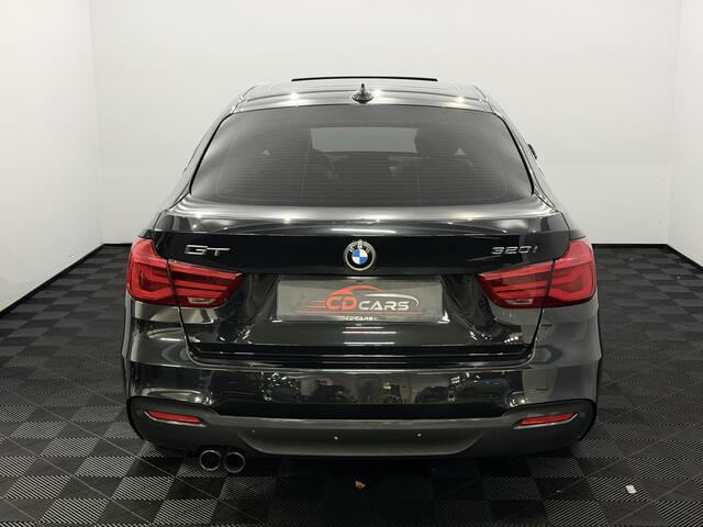 BMW 3-SERIE GT Gran Turismo 320i Centennial High Executive Leder, Pano, Navi, Parkeersensoren, Keyless start, Cruise control, Elektrische achterklep
