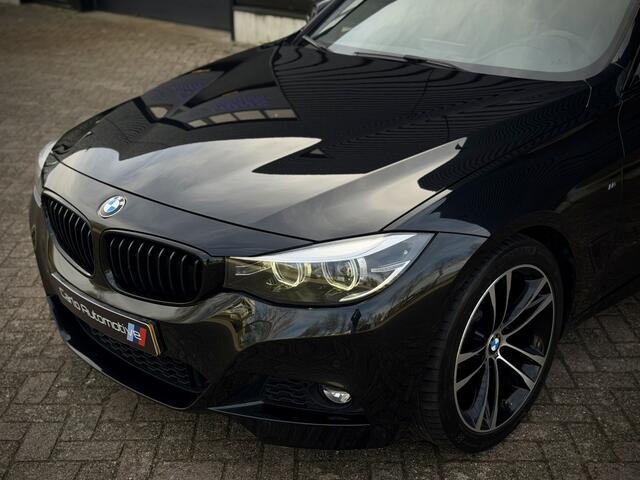 BMW 3-SERIE GT Gran Turismo 320i M-SPORT PANO|VIRTUAL|CAMERA|HiFi|SPORTLEER|HAAK