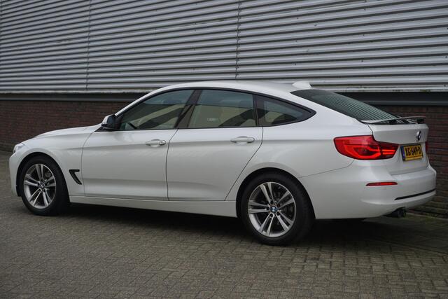BMW 3-SERIE GT Gran Turismo 320i Sport Line GT/BINNENKORT VERWACHT/