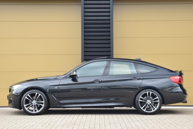 BMW 3-SERIE GT Gran Turismo 320i High Executive * M-Sport * Panoramadak * LED * Hifi * DAB * Comforttoegang *