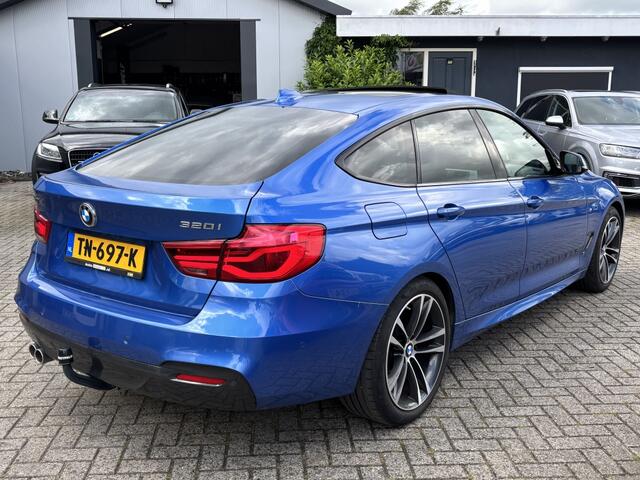 BMW 3-SERIE GT Gran Turismo 320i 2018 M-Pakket NL Auto Pano Trekhaak