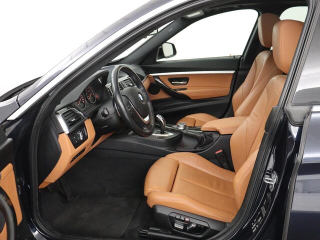 BMW 3-SERIE GT Gran Turismo 320i xDrive High Executive Edition | Panoramadak | Elec. Trekhaak | Leder | Memory | Stoelverwarming | Camera | Park assist | Cruise control | 19''