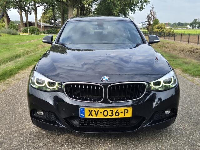 BMW 3-SERIE GT Gran Turismo 320i High Exec.