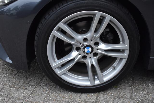 BMW 4-SERIE Coupé 420i HIGH EXECUTIVE , BOEKJES,NAP ,LEDER EN ONDERHOUDSHISTORIE