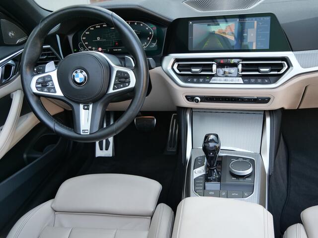 BMW 4-SERIE Cabrio M440i 374pk xDrive High Executive Automaat Headup-display / Trekhaak / Stuur- en nekverwarming