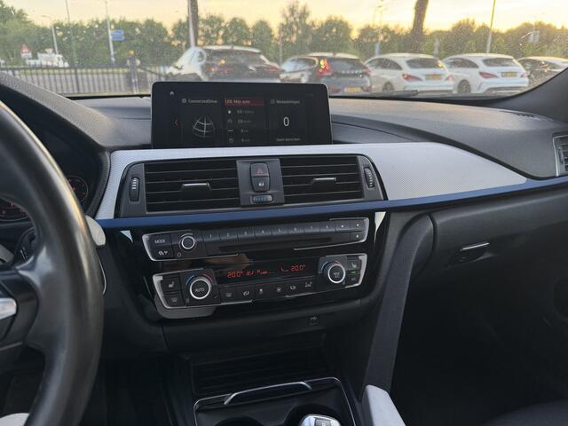 BMW 4-SERIE Gran Coupé 420i Corporate Lease High Executive / Leder / Head-up / 18'' / Navigatie / Stoelverwarming / Getint glas / Cruise control