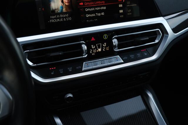 BMW 4-SERIE Gran Coupé M440i xDrive High Executive M Sport Schuifdak HUD LaserLed Dravitgrau ACC 360 Camera