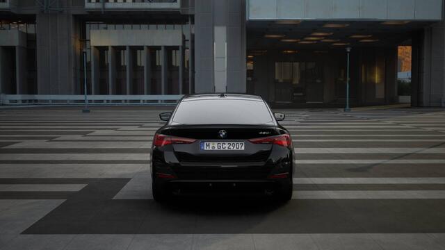 BMW 4-SERIE Gran Coupé 420i M Sport Automaat / Achteruitrijcamera / Adaptieve LED / Comfort Access / M Sportonderstel / Stuurverwarming