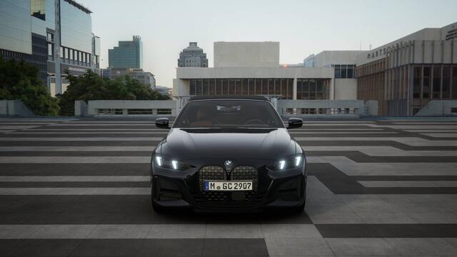 BMW 4-SERIE Cabrio 420i High Executive M Sport Automaat / Air Collar / Adaptieve LED / Comfort Access / Stuurverwarming / Parking Assistant Plus / M Sportonderstel