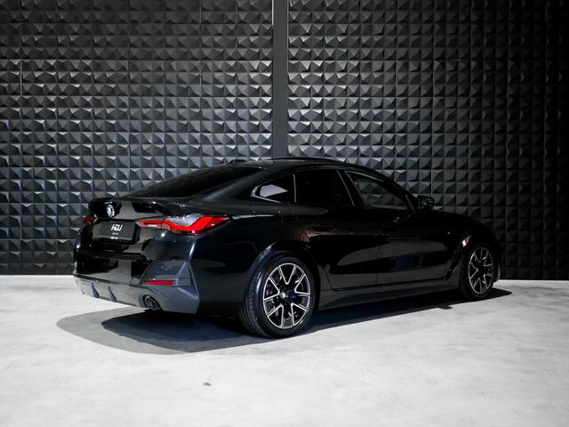 BMW 4-SERIE Gran Coupé 430i xDrive M Sport | Schuifdak | ACC | H&K | HUD | Topv. |
