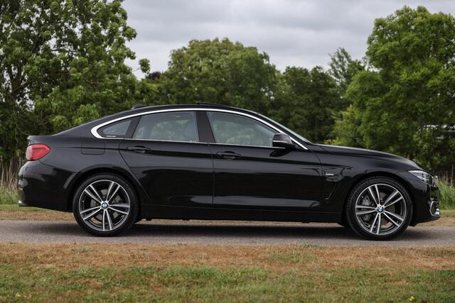 BMW 4-SERIE Gran Coupé 440i xDrive 326 PK High Executive ? LED ? Schuifdak ? Leder