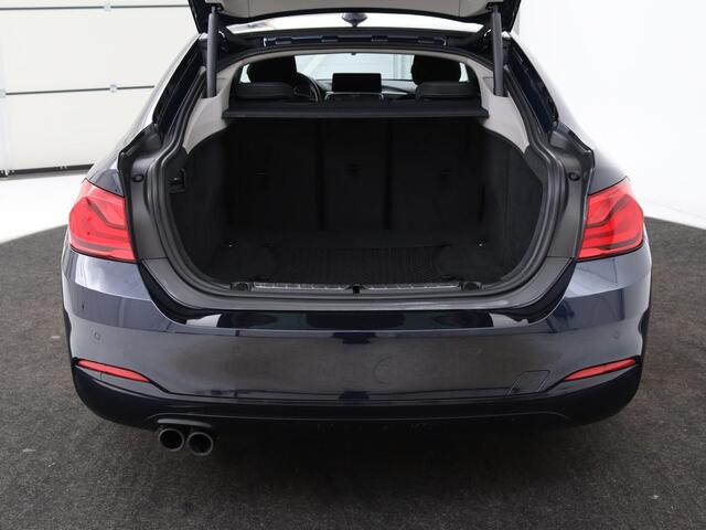BMW 4-SERIE Gran Coupé 420i Sport Line | Stoelverwarming | Full LED | Sportstoelen | Bluetooth | Climate control | Parkeerhulp | Cruise control