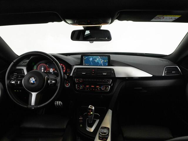 BMW 4-SERIE Gran Coupé 418i 136 PK M-Sport AUTOMAAT | LED | Schuifkanteldak | 19 Inch Velgen | Stoel&Stuurwiel Verwarming | Achteruitrijcamera | Navigatie |