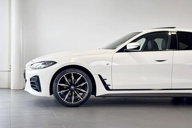 BMW 4-SERIE Gran Coupé 420i Business Edition Plus | M Sport | Glazen schuif-/kanteldak | Comfort Access | Stoelverwarming |