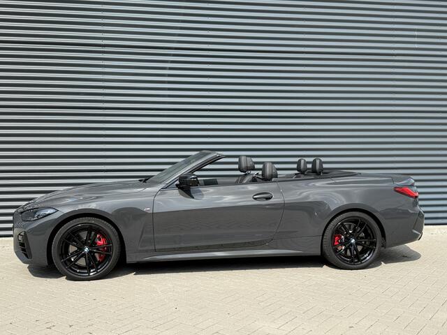 BMW 4-SERIE Cabrio M440i xDrive Dravit Grijs