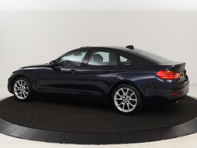 BMW 4-SERIE Gran Coupé 420i High Executive | Schuifdak | Harman/Kardon | Stoelverwarming | Leder | Camera | DAB | Xenon | Sportstoelen
