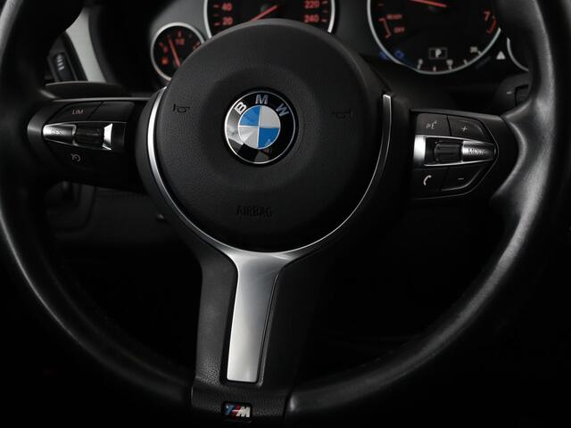 BMW 4-SERIE Gran Coupé 420i High Executive | Schuifdak | Harman/Kardon | Stoelverwarming | Leder | Camera | DAB | Xenon | Sportstoelen
