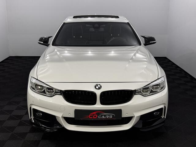 BMW 4-SERIE Gran Coupé 440i xDrive Centennial High Executive Schuifdak, Leder, Camera, Navi, Harman/Kardon, Head-up display, Rijstrook correctie
