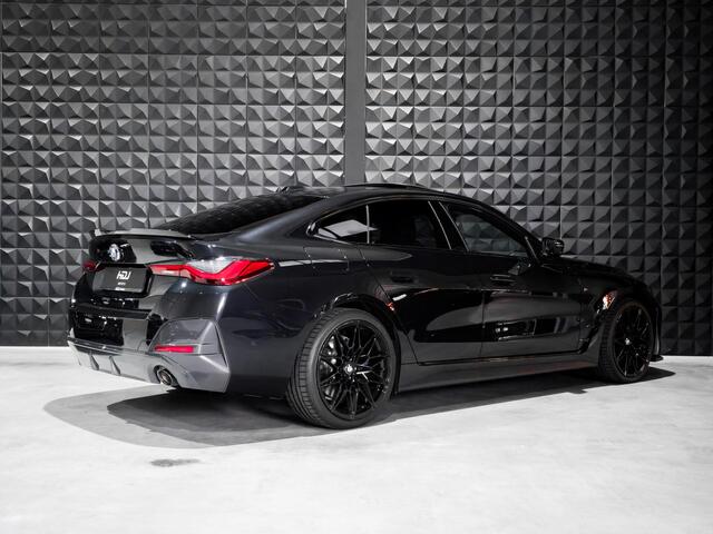 BMW 4-SERIE Gran Coupé 430i xDrive M Sport | 20" | Schuifdak | H&K | HUD | Topv. | Sport Diff | Drive Ass + |