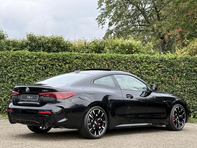 BMW 4-SERIE Coupé 420i | M-Sport Pro | 19'' | S/k-dak | Harman/Kardon | Park. Plus | Driv. Prof. | Head-Up | Comf. Acc. | Elek. achterklep | Laser achterlicht | Stuur + Stoelverw. | Adapt. LED