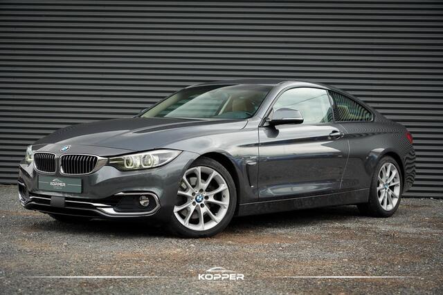 BMW 4-SERIE Coupé 430i High Executive / Leder / Navi Prof