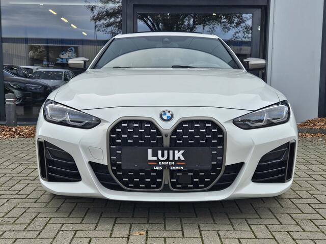 BMW 4-SERIE Gran Coupé 440i High Executive + LASER + INDIVIDUAL + SCHUIFDAK + HARMAN KARDON + KEYLESS