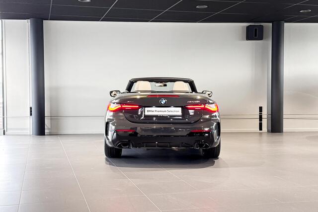 BMW 4-SERIE Cabrio M440i xDrive High Executive | M Performance velgen | Harman Kardon | Stoelverwarming |