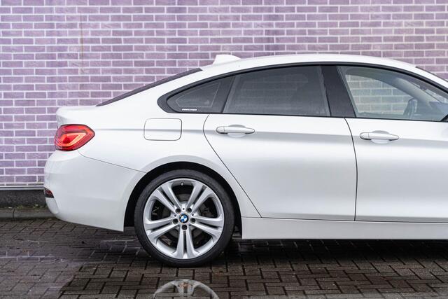 BMW 4-SERIE Gran Coupé 430i xDrive High Executive | Navigatie | Cruise Control | Head-Up Display | Lederen Bekleding | Climate Control | LED Koplampen