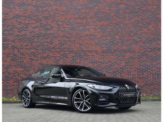 BMW 4-SERIE Coupé 420i | M-Sport - HUD - Schuifdak