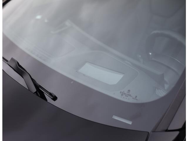 BMW 4-SERIE Coupé 420i | M-Sport - HUD - Schuifdak