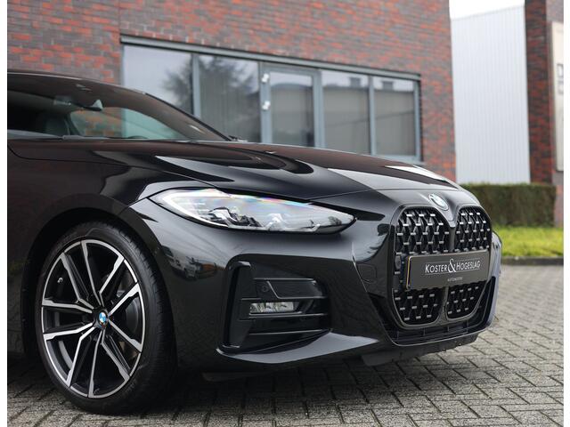 BMW 4-SERIE Coupé 420i | M-Sport - HUD - Schuifdak