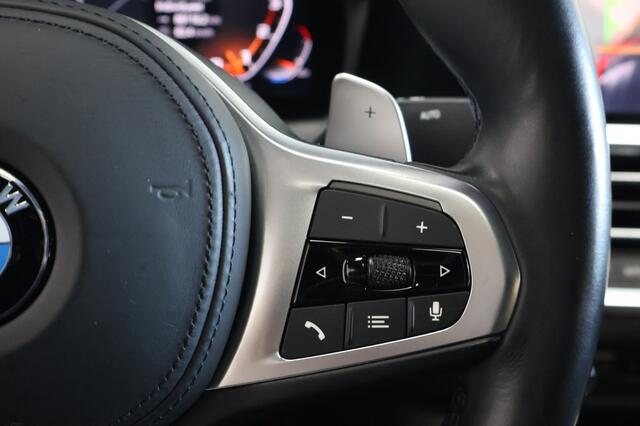 BMW 4-SERIE Gran Coupé M440i xDrive 375pk | Carbon | Schuifdak | Leder | H&K