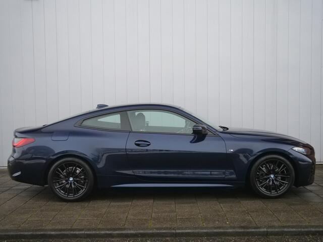 BMW 4-SERIE Coupé 420i High Executive M-Sport 184 Pk Automaat ACC / Apple Carplay / Memory / Leder / Laser Led