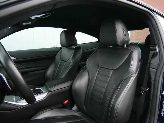 BMW 4-SERIE Coupé 420i High Executive M-Sport 184 Pk Automaat ACC / Apple Carplay / Memory / Leder / Laser Led