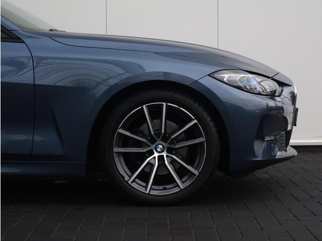 BMW 4-SERIE Coupé 420i High Executive Comfort Acces/ Harman-Kardon/ Stoelverwarming/ Achteruitrijcamera/ BMW Laserlight
