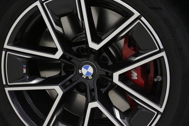 BMW 4-SERIE Gran Coupé 420i M-Sport Pro | Comfort Pack | Stoel/stuurverwarming | Adaptieve LED koplampen en laser achterlichten