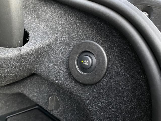 BMW 4-SERIE Coupé 440i High Executive / 360 camera / Softclose / M interieur/ Elc