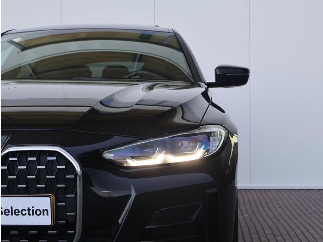 BMW 4-SERIE Gran Coupé 430i High Executive M-Sportpakket / HIFI / Schuif - Kanteldak / Extra Getint Glas / 18 '' /