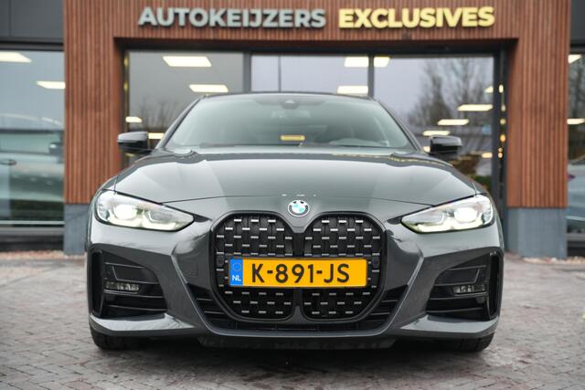 BMW 4-SERIE Coupé 420i M Pakket Harman/Kardon LED Cruise Clima Alcantara Camera