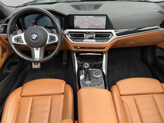 BMW 4-SERIE Cabrio 420iA M-SPORT ** COGNAC LEDER, NAVI+, HuD, H&K SOUND, NEKVERW, 18-inch LMV ** 1e EIG - Slechts 11.900KM (!) ** ** INFORMEER OOK NAAR ONZE AANTREKKELIJKE FINANCIAL-LEASE TARIEVEN **