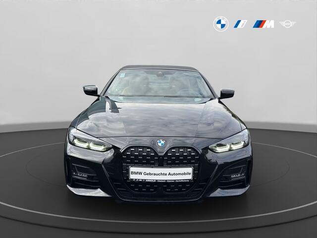 BMW 4-SERIE Cabrio 420iA M-SPORT ** COGNAC LEDER, NAVI+, HuD, H&K SOUND, NEKVERW, 18-inch LMV ** 1e EIG - Slechts 11.900KM (!) ** ** INFORMEER OOK NAAR ONZE AANTREKKELIJKE FINANCIAL-LEASE TARIEVEN **