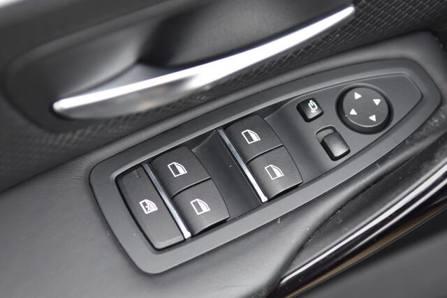 BMW 4-SERIE Gran Coupé 440i xDrive High Executive * M-Sportpakket * Stoelmemory * Headup * Schuifdak * Adaptief LED *