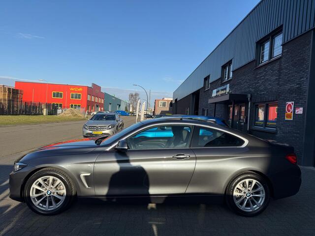 BMW 4-SERIE Coupé 420i High Executive | 1E EIGENAAR | 12MND GARANTIE | AUTOMAAT | SCHUIFDAK | DAB | LED | CARPLAY | LEDER | LMV | LANE |