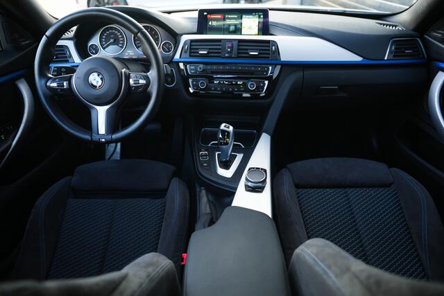 BMW 4-SERIE Gran Coupé 430i 252 pk High Executive M-Sportpakket / Frozen-Grey/ Led-Koplamp/ Schuif-Dak/ Head-Up/ Harman&Kardon/ Stoelverw./ Groot-Navi 19''LMV