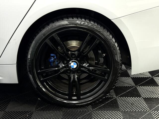 BMW 4-SERIE Gran Coupé 418i High Executive M sport Leder, Camera, Navi, Stoelverwarming, Cruise control, Elektrische achterklep, Keyless start, Lichtmetalen velgen