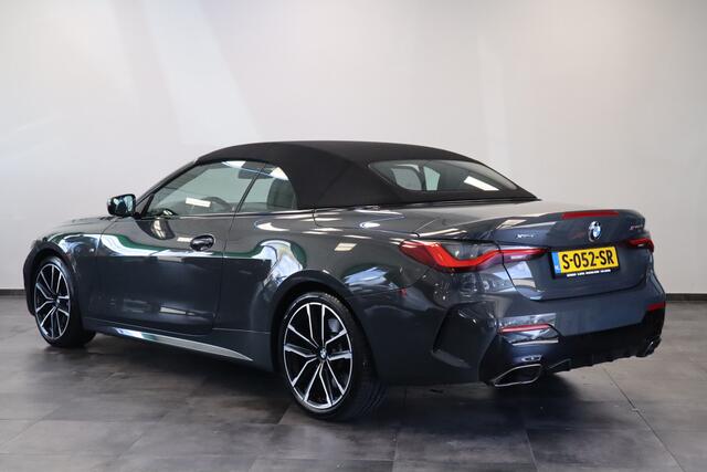 BMW 4-SERIE Cabrio M440i xDrive High-Executive 374PK Individueel-lak Navigatie Volleder 19LMV Head up